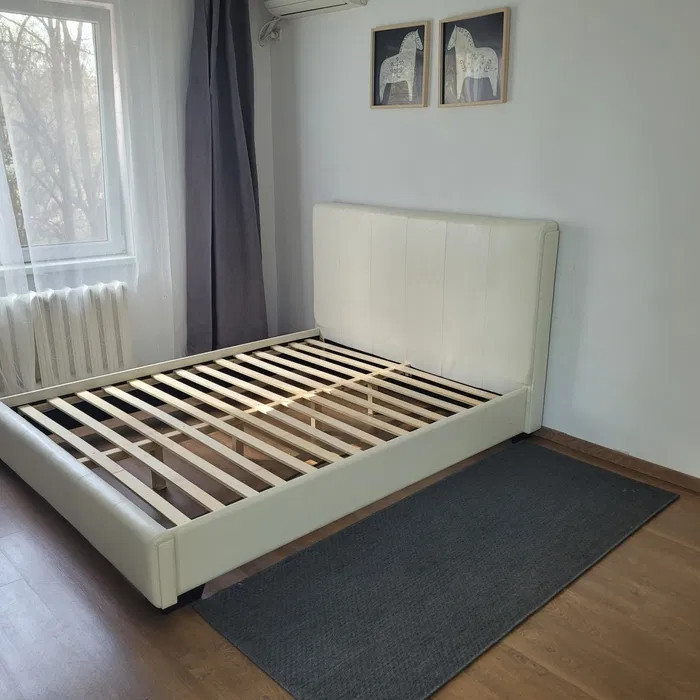 Crangasi | Garsoniera renovata modern | Balcon | 3 Minute metrou 