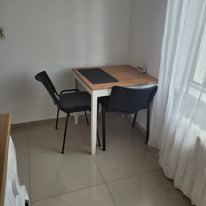 Crangasi | Garsoniera renovata modern | Balcon | 3 Minute metrou 