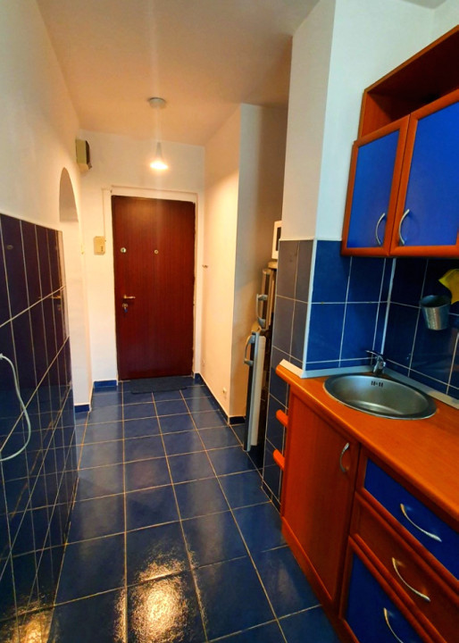 Tineretului | Garsoniera renovata | Balcon | 10 Minute metrou | Investitie 
