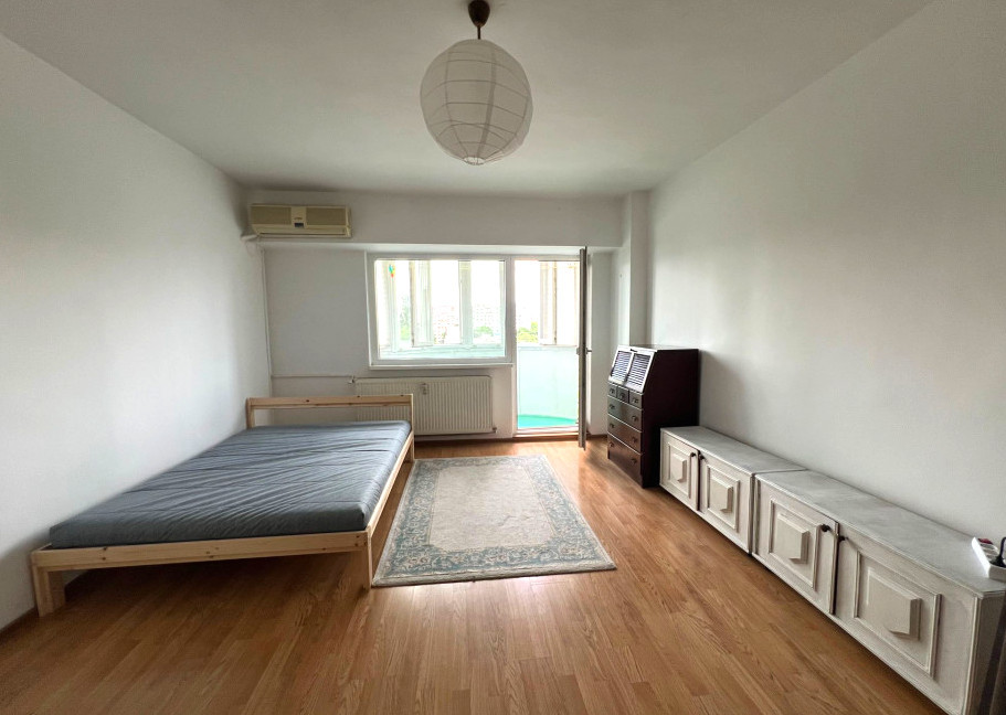 Garsoniera | Tei - Constructii | Balcon | 42 Mp | Mobilat Utilat.