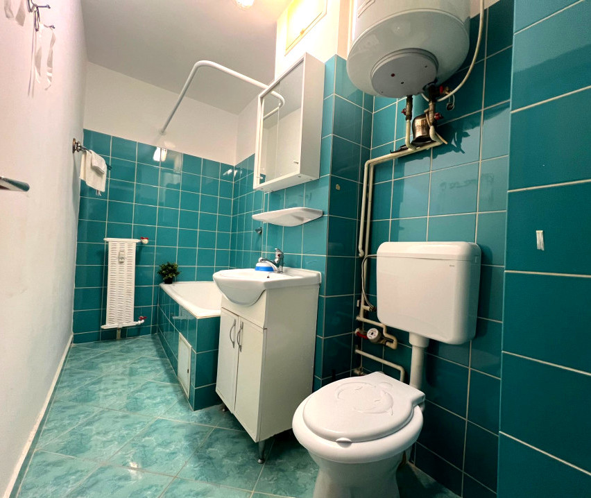 Garsoniera | Tei - Constructii | Balcon | 42 Mp | Mobilat Utilat.