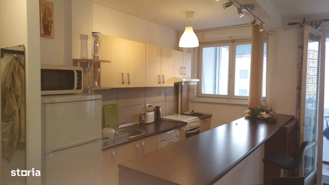 Romana - Amzei | 2 Camere | Renovat | Balcon | 5 Minute metrou 