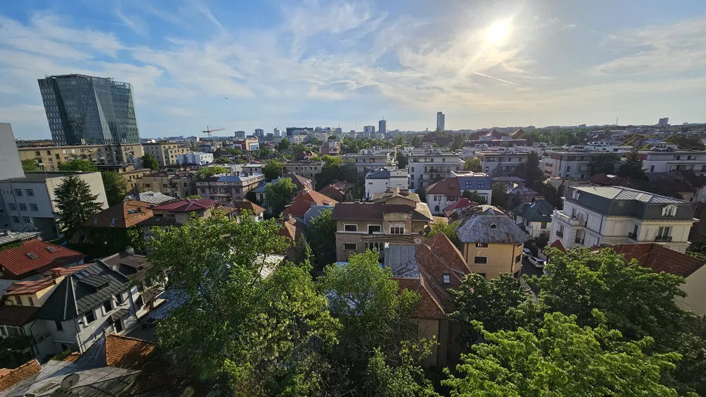 Dorobanti - Stefan cel Mare | 2 Camere | Renovat | Balcon | 8 Minute metrou 
