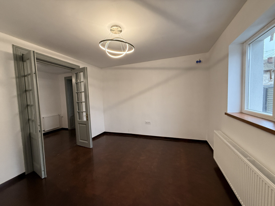 Casa de închiriat | 13 Septembrie- Rahova | 3 camere | Pretabil Birouri