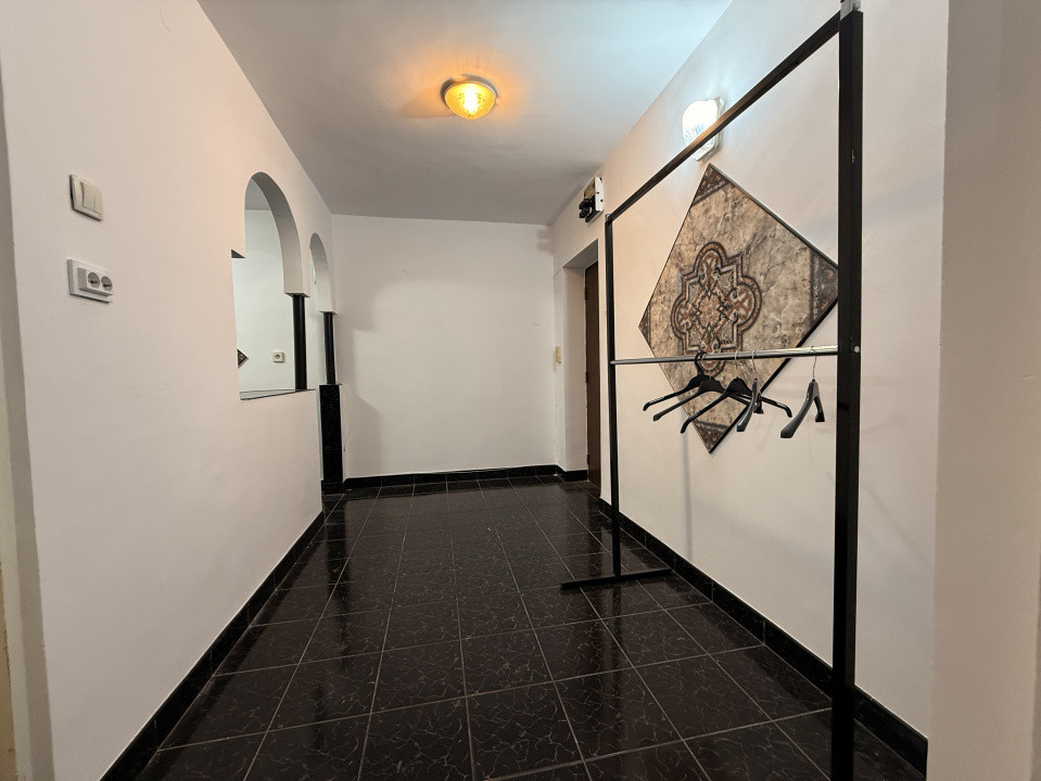 Spațiu Birou | Unirii- Muncii| Parter | 40 mp