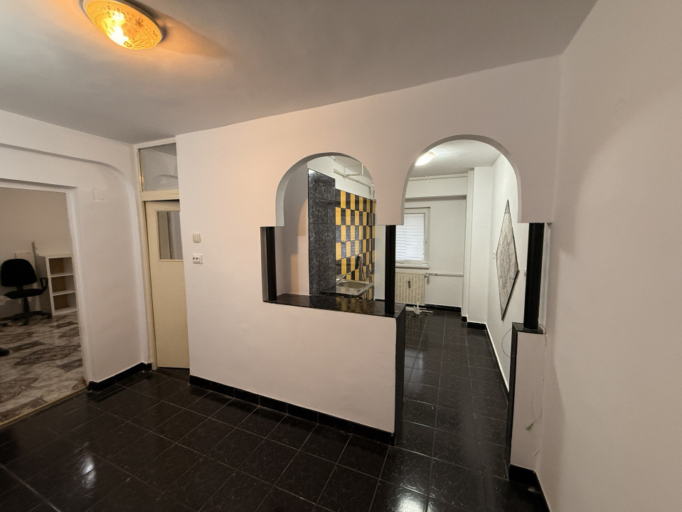 Spațiu Birou | Unirii- Muncii| Parter | 40 mp