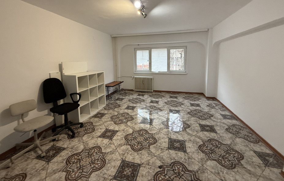 Spațiu Birou | Unirii- Muncii| Parter | 40 mp