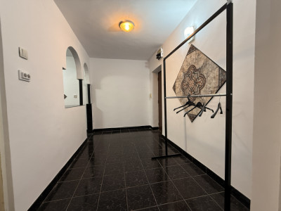 Spațiu Birou | Unirii- Muncii| Parter | 40 mp