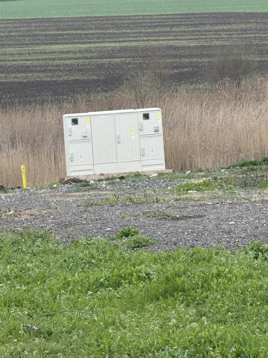 Teren Frumusani Gaz- Curent 400 mp |  D.N. 4