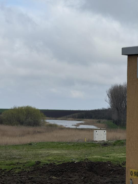 Teren Frumusani Gaz- Curent 400 mp |  D.N. 4