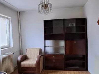 2 Camere Titan - 1 Decembrie | Et 8 | Anvelopat 