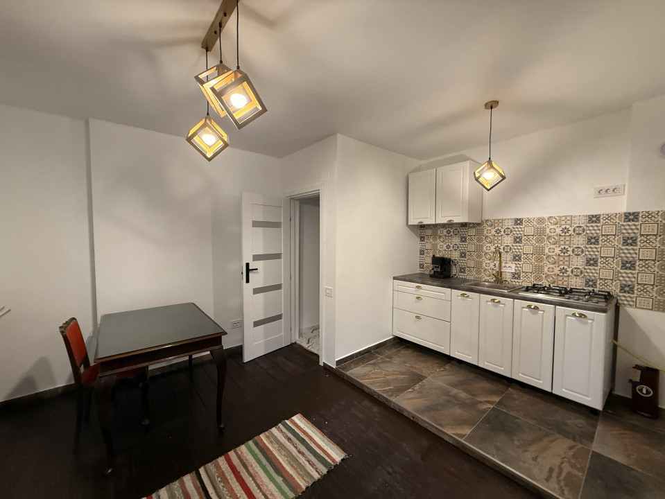 Casa de închiriat | 13 Septembrie- Rahova | 3 camere | Pretabil Birouri