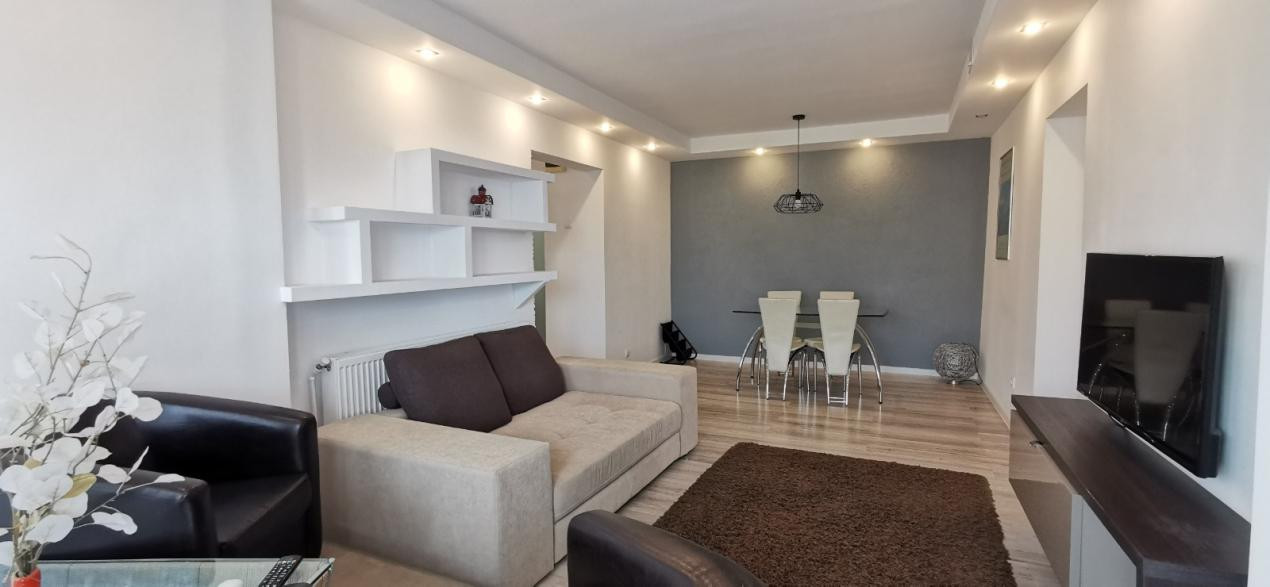 3 Camere-Marriott-13 Septembrie-Terasa-100 mp-AC