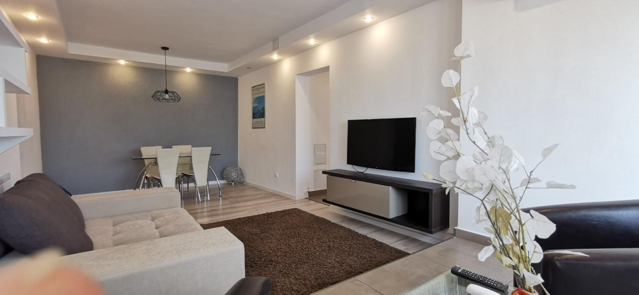 3 Camere-Marriott-13 Septembrie-Terasa-100 mp-AC
