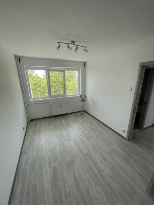 Lujerului-Plaza | 2 Camere | Nemobilat | Renovat Modern | Balcon