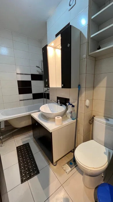 Aparatorii Patriei | Garsoniera | Balcon | Centrala | Metrou