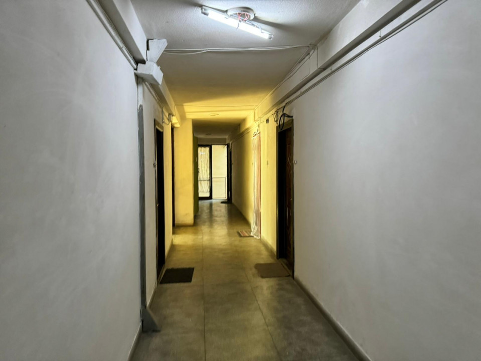 Titan | Garsoniera | Balcon | Proximitate Metrou | Parc