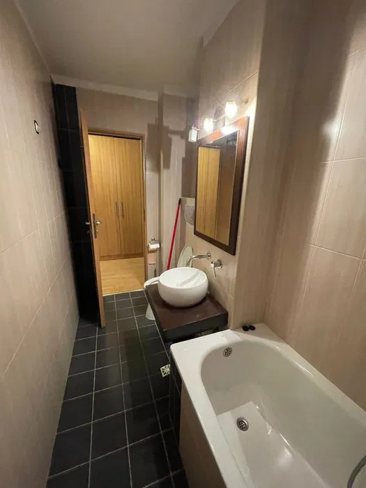 Dristor - Baba Novac | Garsoniera | 40mp | 7 Minute metrou 