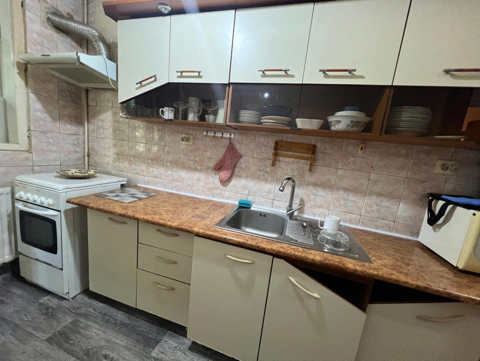 Pajura - Jiului | 2 Camere | Centrala | Balcon | Metrou | Pet Friendly