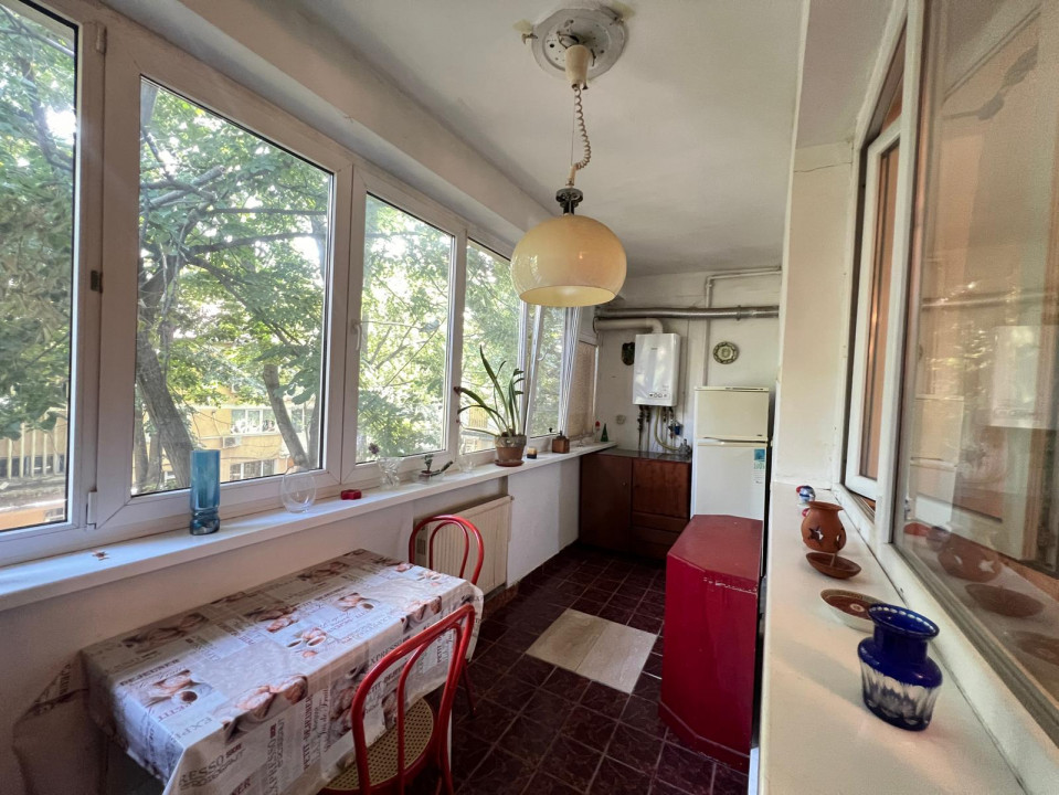 Pajura - Jiului | 2 Camere | Centrala | Balcon | Metrou | Pet Friendly