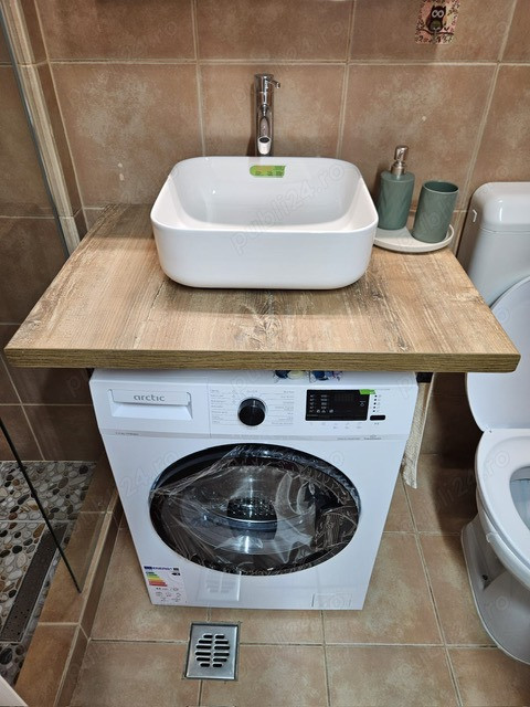 Romana | Garsoniera renovata modern | Centrala proprie | 7 Minute metrou 