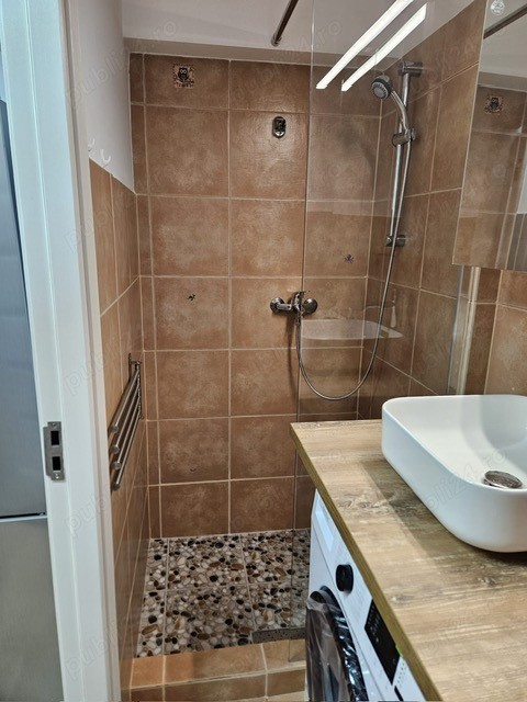 Romana | Garsoniera renovata modern | Centrala proprie | 7 Minute metrou 