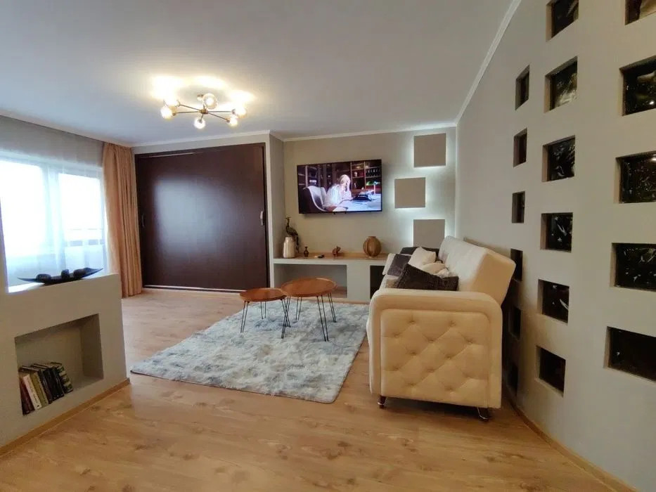 Nerva Traian-Timpuri Noi | Garsoniera | Balcon | Renovata | Pregatita AirBnb 